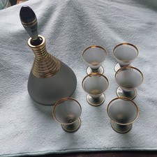 caraffa in vetro con tappo