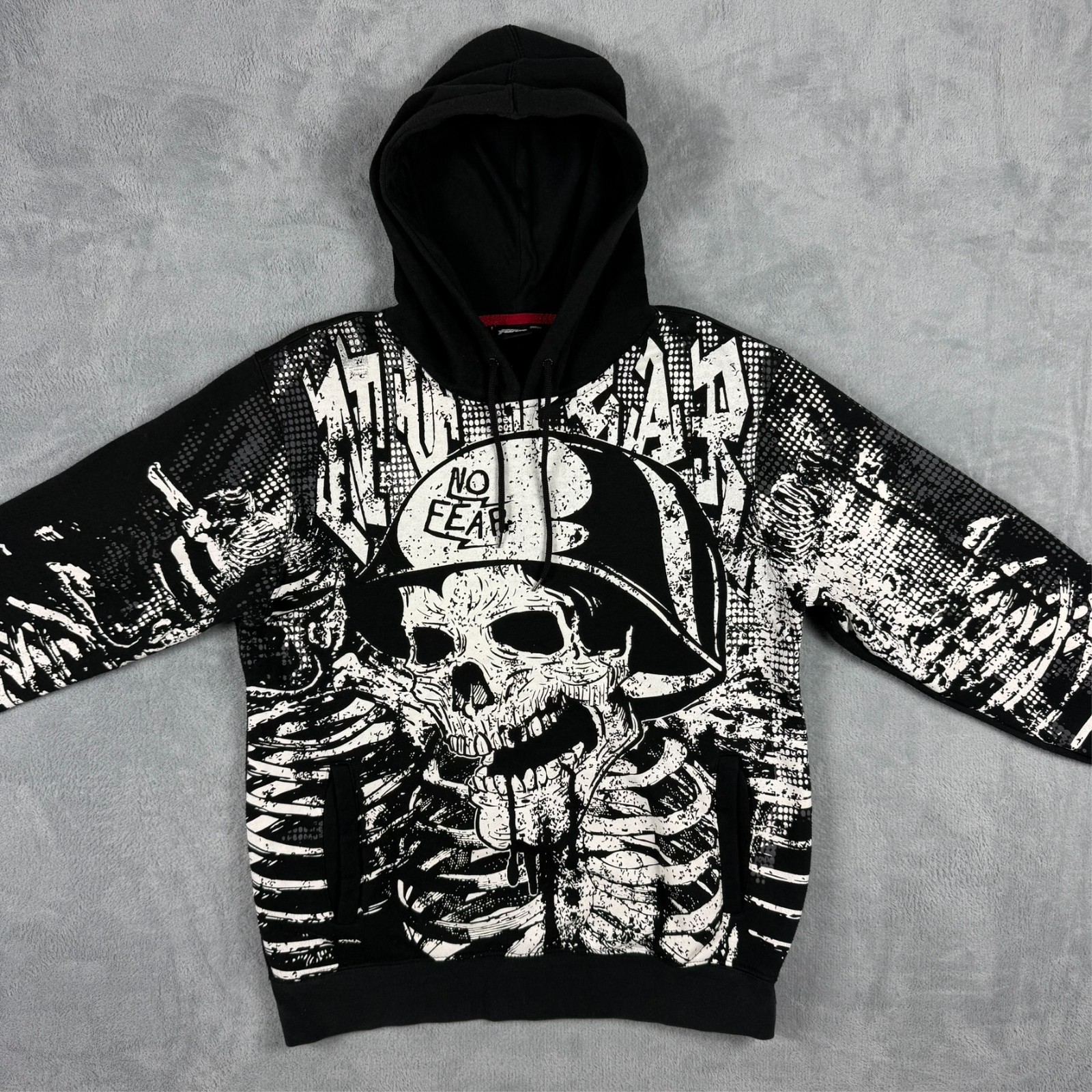 Vintage No Fear 2000's Alt Skater Black Skull Oversized Medium Pullover Hoodie image 2