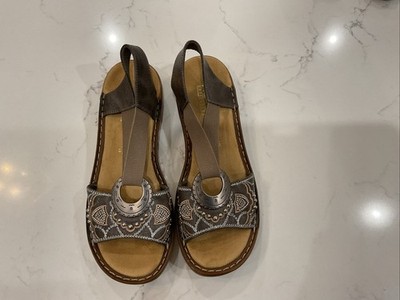 Rieker Regina Brown Sandals Womens Size US 8.5 EU 39 Slingback Embellished NWOB