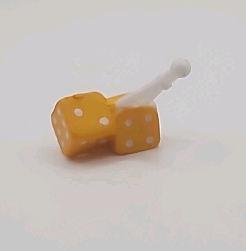 Solo DICE-MGA LOL Sorpresa OMG Muñeca Acogedora Cupé Paseo en Little Tikes Coche/Remolque - Imagen 2 de 2