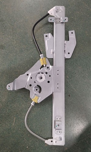 Rear Right Window Regulator Without Motor for Mitsubishi Pajero NM/NP 00-06 - Picture 2 of 2