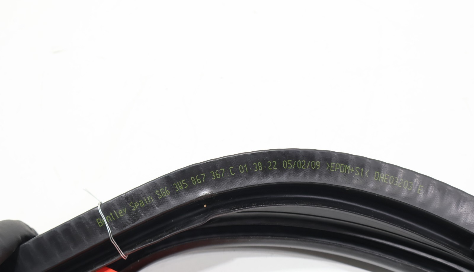 2006 - 2012 BENTLEY CONTINENTAL REAR LEFT DOOR BODY WEATHERSTRIP SEAL OEM