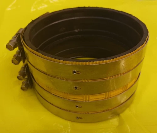 ProFlo 4" No Hub Coupling (Choice) - Picture 15 of 18