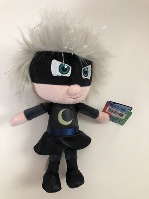 luna girl plush