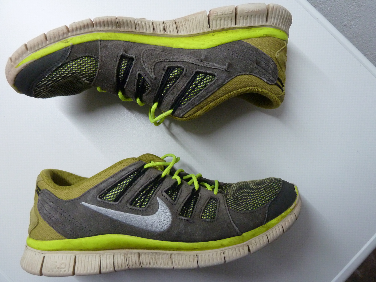 belangrijk werper olifant Nike Free 5.0 Ext size 44 / US 10 / 28 cm - Nike # 580530-007 grey yellow  white | eBay