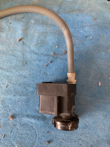 Original Beko DCB93166B Wäschetrockner Kondensator Wasserpumpe