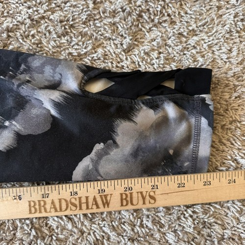 Old Navy Girls Large (10-12) Floral Active Go Dry Leggings (approx 22x36) - Picture 8 of 9