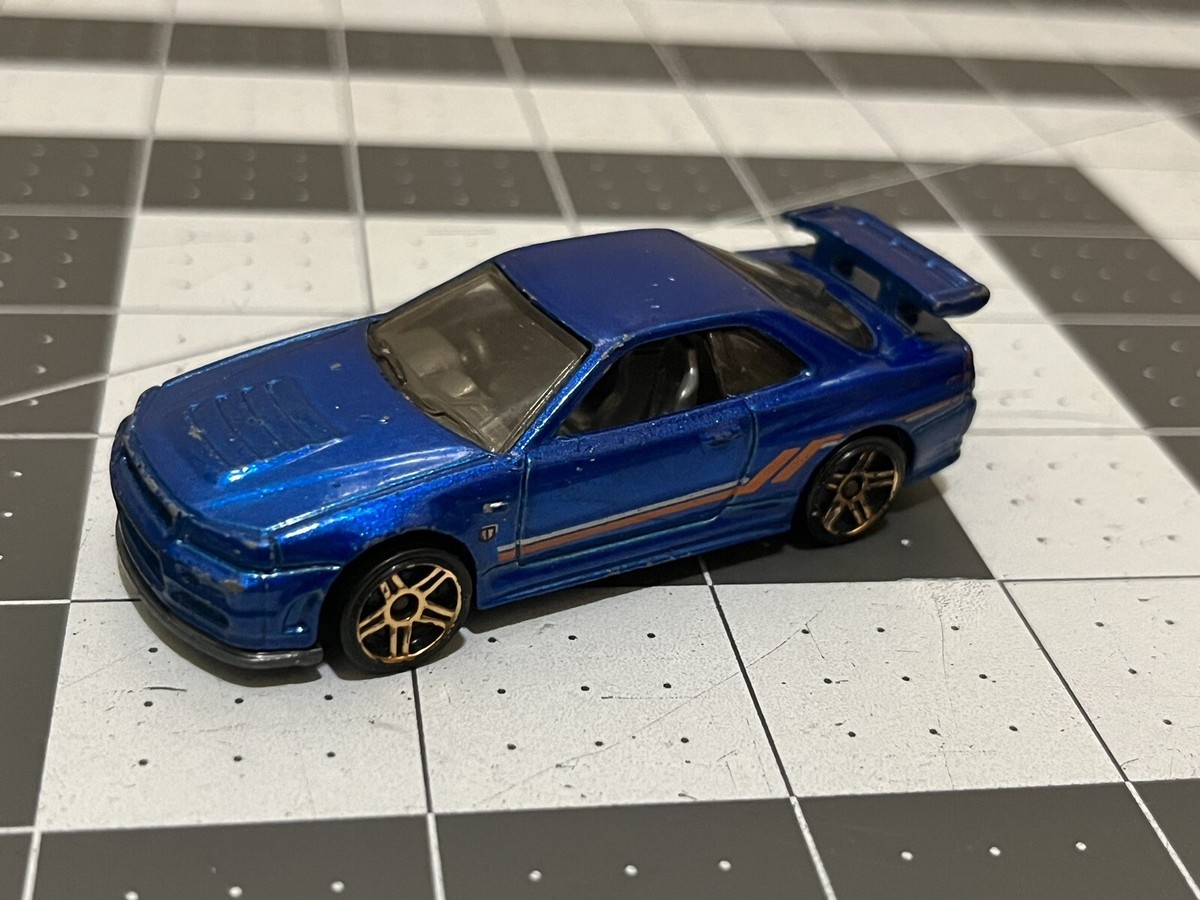 Hot Wheels NISSAN SKYLINE GT-R(BNR34)右向き Amazon.com: Hot Wheels Nissan Skyline GT-R BNR34 Collectors