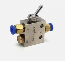 Pneumatic Valve TAC2-31V 2 Position 3 Way Toggles Mechanical Valve With Fitting