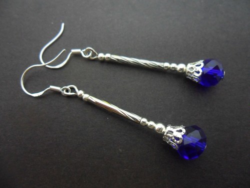 UN PAR DE PENDIENTES LARGOS DE CUENTAS DE CRISTAL COLGANTES. GANCHOS PLATA 925. - Imagen 2 de 10