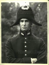 Press Photo Actor Anthony Perkins as Inspector Javert in "Les Miserables"