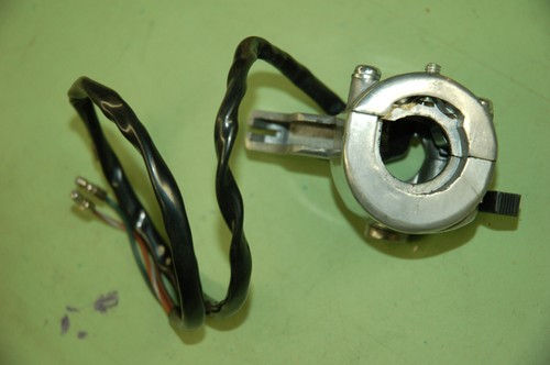 NOS OEM / Yamaha / Right Lever Holder Assembly / 1967 1968 YDS5 YM2C YR1 YR2 - Picture 4 of 5