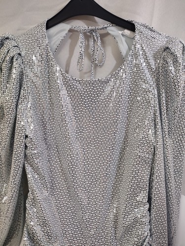 Venus/ Open-Back/ Shimmer Bodycon Mini Dress/ Size Medium (8-10) - Picture 4 of 20