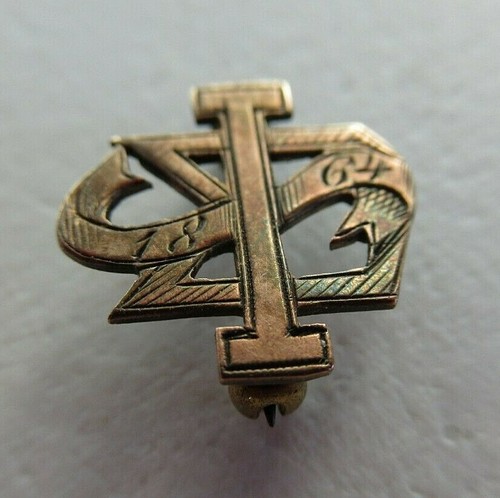 USA FRATERNITY PIN IONA SIGMA. MADE IN GOLD. 1479 - Picture 1 of 5