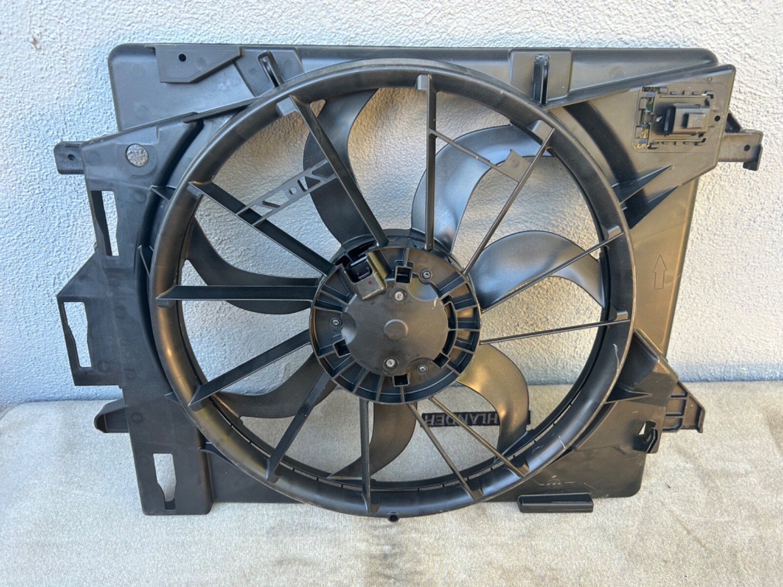 Picture 1 of 3