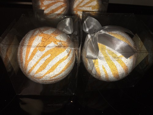 8 TEXAS LONGHORN CHRISTMAS Tree ORNAMENT BALL SHATTERPROOF Glitter Team Fan GIFT - Picture 5 of 6