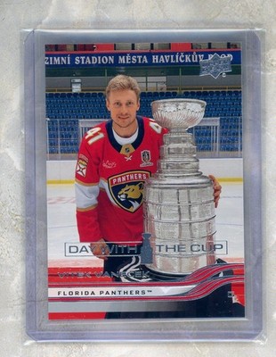 2025-26 Upper Deck Extended Series Hockey Day With The Cup #DC-20 Vitek Vanecek