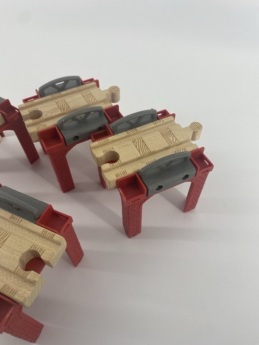 Q282 Red Stacking Riser Track Thomas & Friends Wooden Railway Trains Set Of 4 - Picture 3 of 8