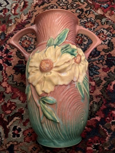 Vintage Roseville Peony 9 1/4” Two Handled Vase 64-9
