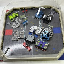 Hexbug BattleBots Arena Lot Of 6 Working Robots 5 Remotes See Description