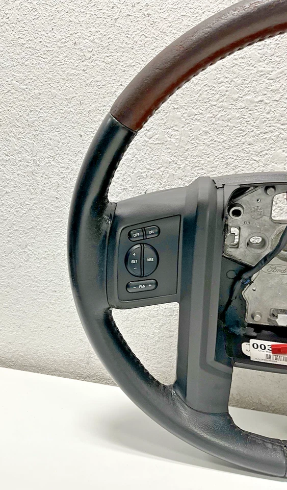 2008 Ford Expedition кожаный руль 8L1J3F563BB35B8 OEM * ИЗНОШЕН * - Изображение 4 из 4