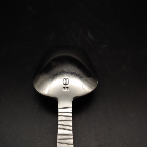 4 Gourmet Settings Cypress Dinner Soup Spoons - 8" Stainless Steel 18/8 - Picture 3 of 4