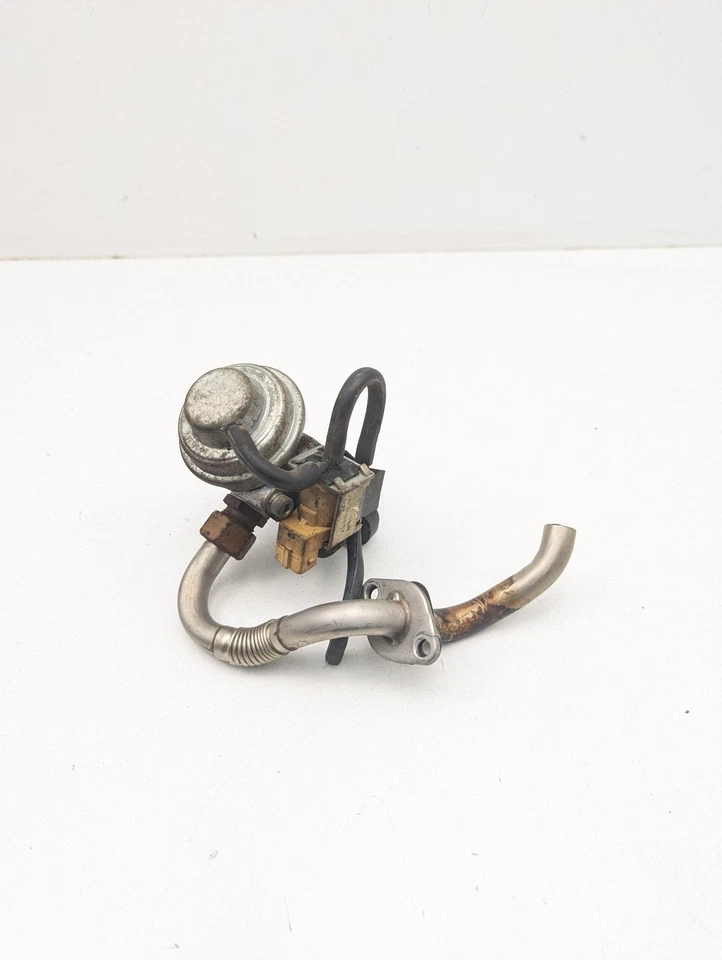 00-06 Mercedes SL500 S55 Motor EGR 1121400060 Válvula de retención Foto 3 de 4