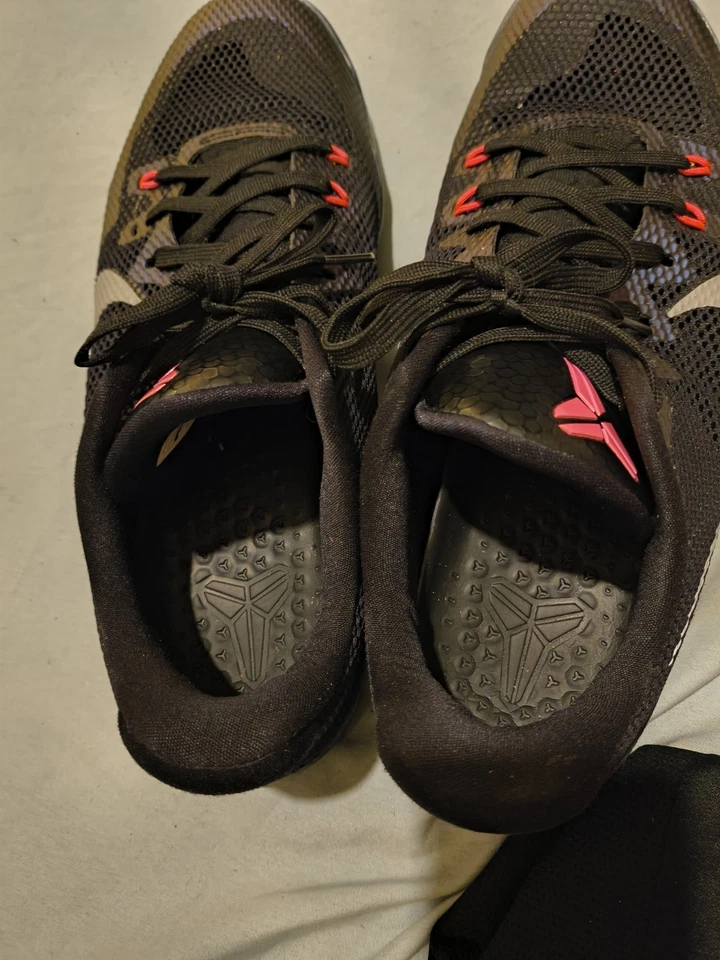 Nike Kobe Bryant 11's Used/New Size 12 Invisibility Cloak Black Mamba - Image 4 of 4