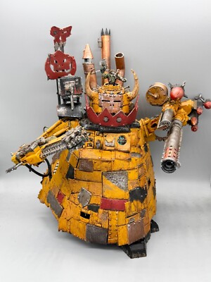 GW 40K - Orks Stompa painted