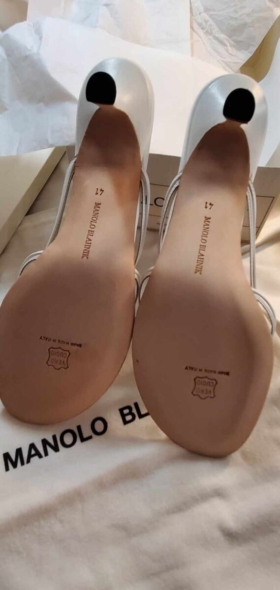 Manolo Blahnik White Sandals Size 41 Kitten Heels New | eBay Manolo Blahnik White Sandals Size 41 Kitten Heels New | eBay