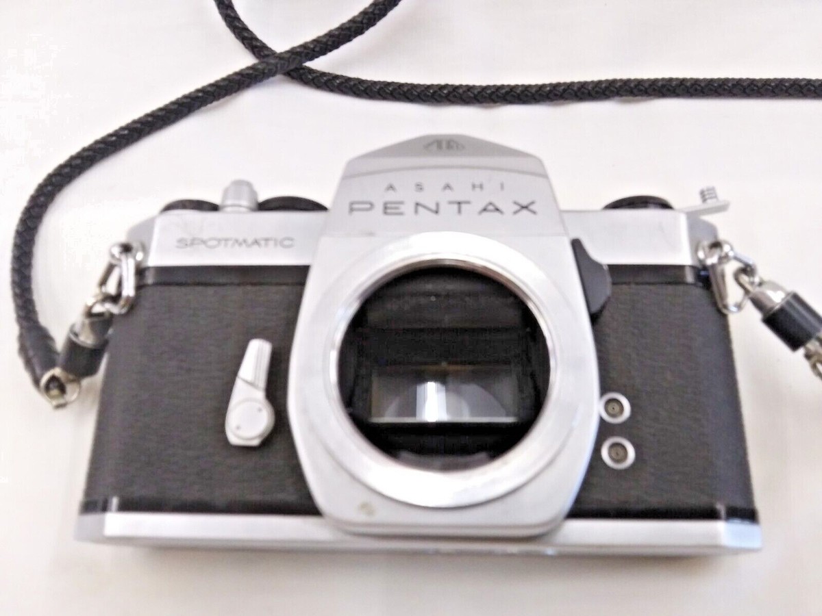 Vintage ASAHI PENTAX Spotmatic SP 35mm SLR Firm Camera with Case