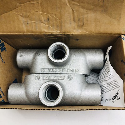 LOT OF  2 CROUSE HINDS-X27-CONDUIT OUTLET BODY  3/4''