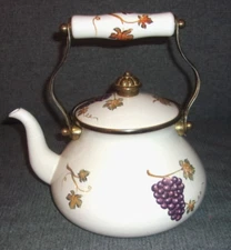 Grapevine Tabletops Unlimited "Villa Grande" Metal Kettle 8 CUP