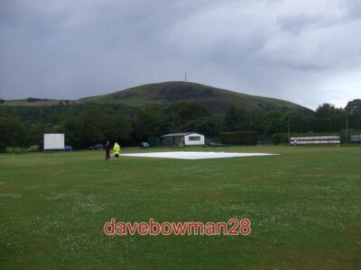PHOTO  SADDLEWORTH CRICKET CLUB SADDLEWORTH CC'S WELL-I-HOLE GROUND.THE BUILDING