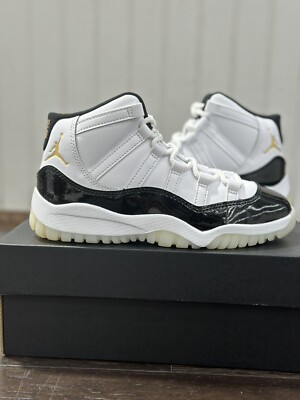 Shoe Jordan 11 Grail Point JORDAN 11 RETRO Defining Moments DMP