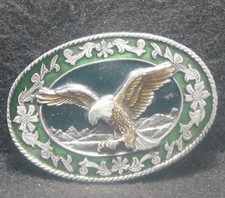 XD17133 VINTAGE 1985 EAGLE FLYING BIRD ANIMAL NATURE ARTWORK MENS BELT BUCKLE