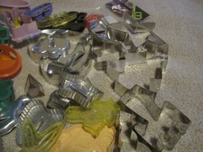 cookie cutters assorted shapes and sizes plastic and metal 40 pieces