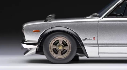 1:43 Scale Conversion Kit Nissan Skyline GT-R KPGC10 Genuine Nissan OEM Wheels - Image 3 of 4