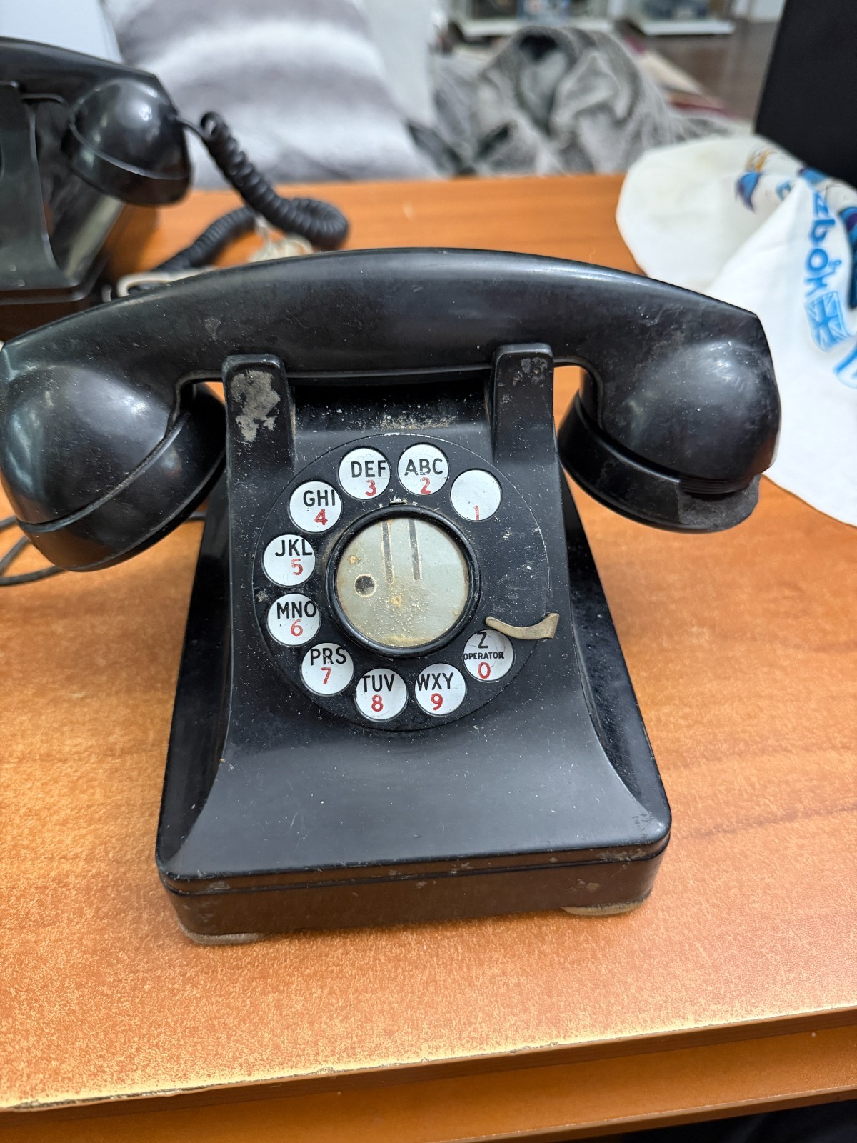 Black rotary dial Western Electric Bell System telephone