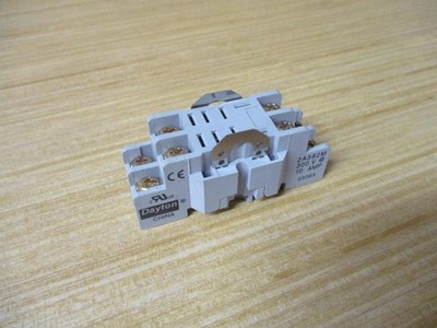 Dayton 2A582M Relay Socket W/Clips