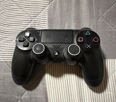 Sony DualShock 4 Wireless Controller für PlayStation 4, Schwarz, Trackpad