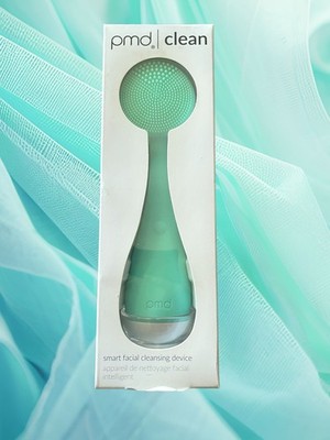 PMD Clean Smart Facial Cleansing Device Silicone Teal Blue Green Battery New Box