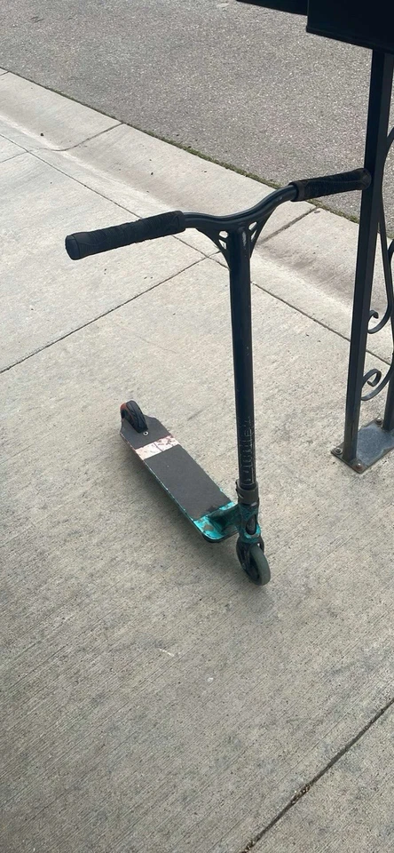 Scooter de parque Prodigy S9 Foto 2 de 3