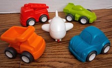 HuiLe Toddler Pretend Play Toys 5 Vehicles