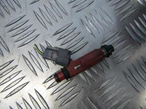 1955003020 Einspritzventil 195500-3020 Mazda 323 DE335299-16