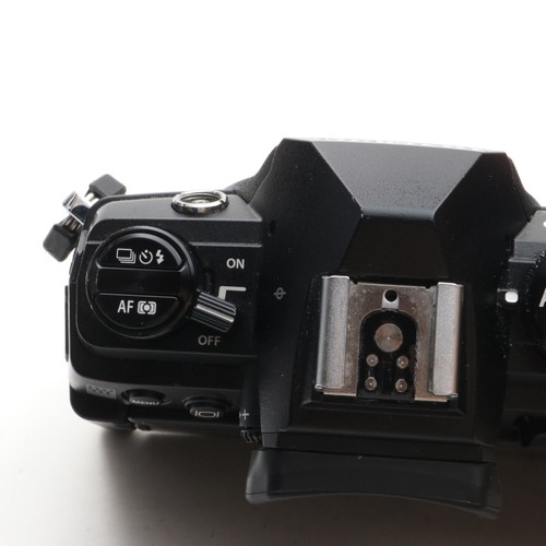 【Exc+5/SC:60000】OLYMPUS OM-D E-M1 Mark III Body Only Digital SLR from Japan - Picture 8 of 14