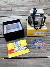 VTG Kodak Brownie Starmatic II Camera with Box  Vintage Film Camera No.57