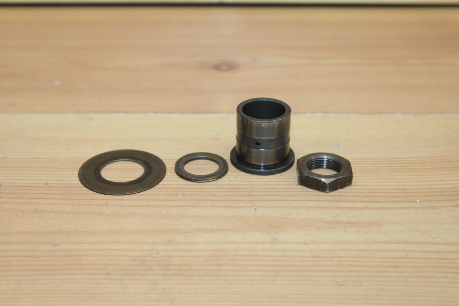 1984 1985 Honda XL350R XR350R XL350 XR350 R OEM Clutch Parts Washer Nut Guide