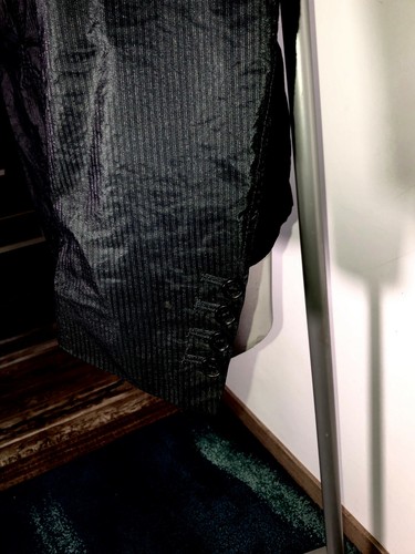 jolie veste polyester noire mi saison FUTURO taille 48 fr (52 i) excellent état - Foto 4 di 6