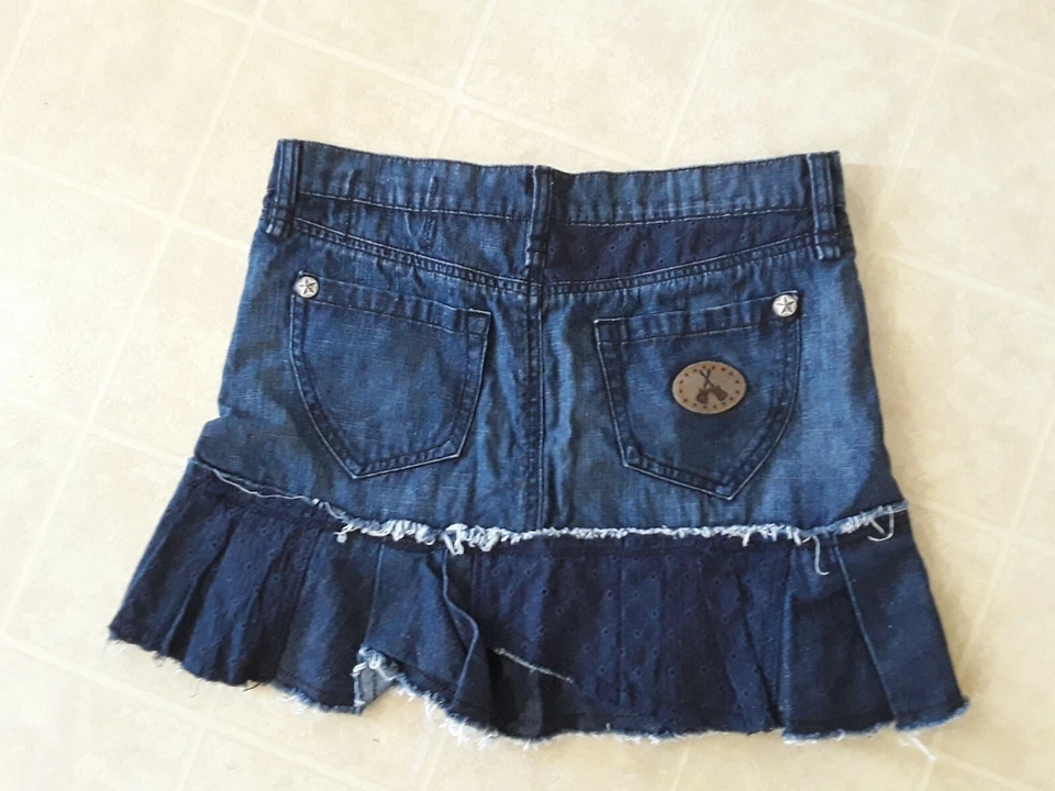 Falda vaquera BCBGirls lavado mediano talla 27 Foto 3 de 3